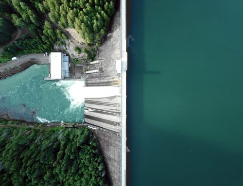 Energie durch Wasserkraft